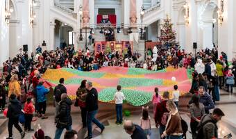 Serbarea Pomului de Crăciun 2025